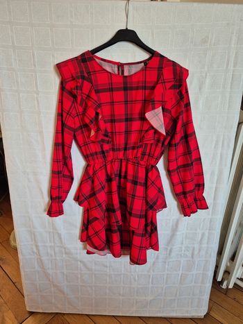 robe à volants taille 40