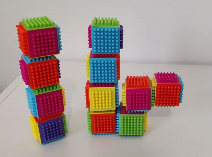 Lot de jouets d’éveil + 2 livres d’activités (1-2 ans) - photo numéro 3