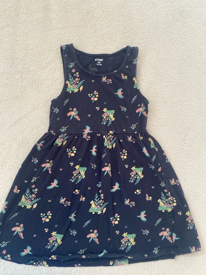 Robe d’été taille 6 ans - photo numéro 2