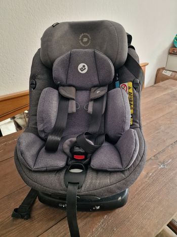 Siège auto bébé confort