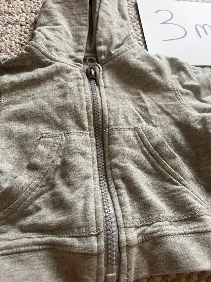 Gilet 3 mois - photo numéro 3