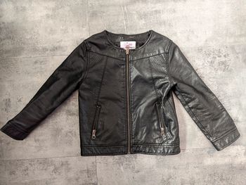 Veste zippée simili cuir fille taille 4 ans