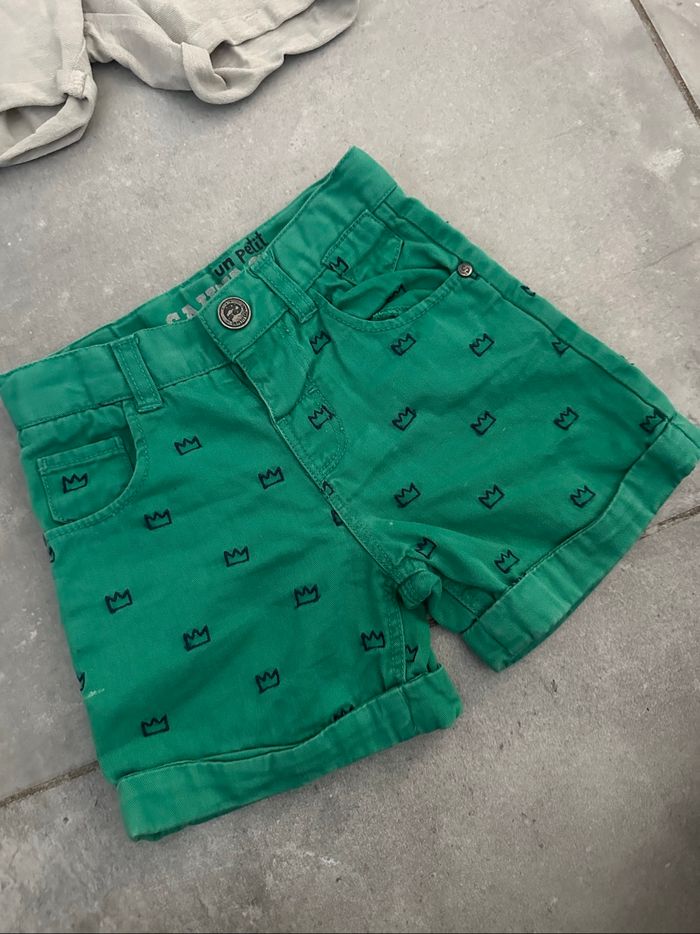 Lot de deux shorts taille 18 24 mois H&M - photo numéro 2