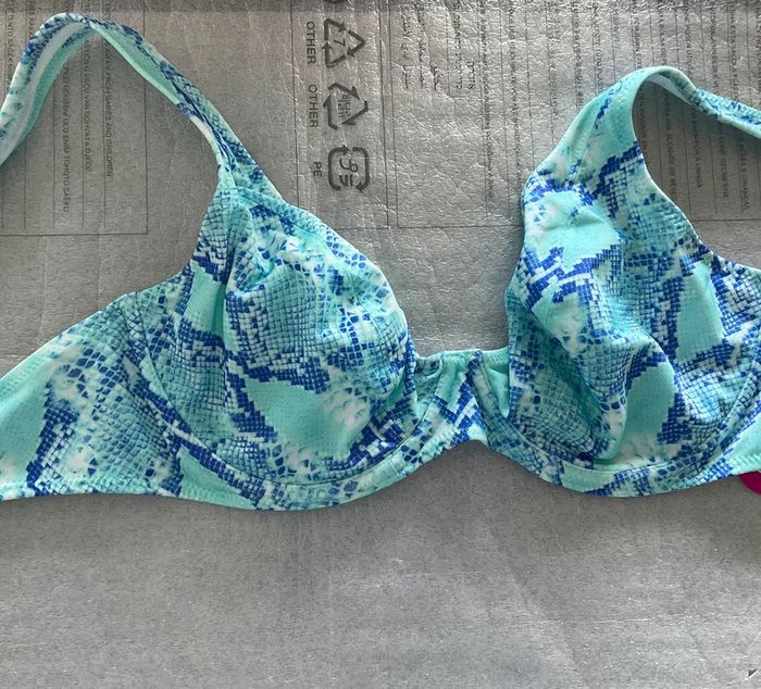 Haut maillot bleu Freya neuf - photo numéro 10