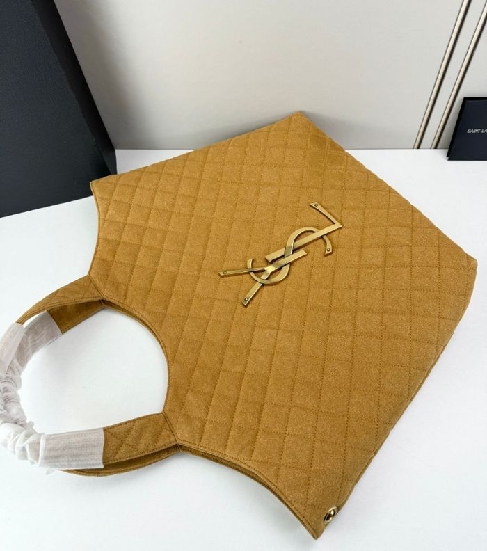 Yves Saint Laurent  𝗜𝗖𝗔𝗥𝗘 - photo numéro 4