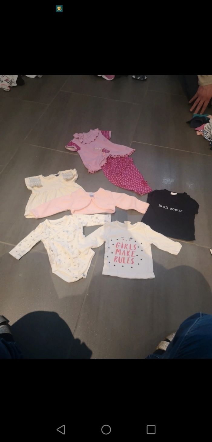 Lot 6 vêtements bébé fille taille 3 mois