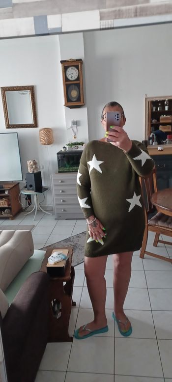 Très jolie robe pull courte femme T U