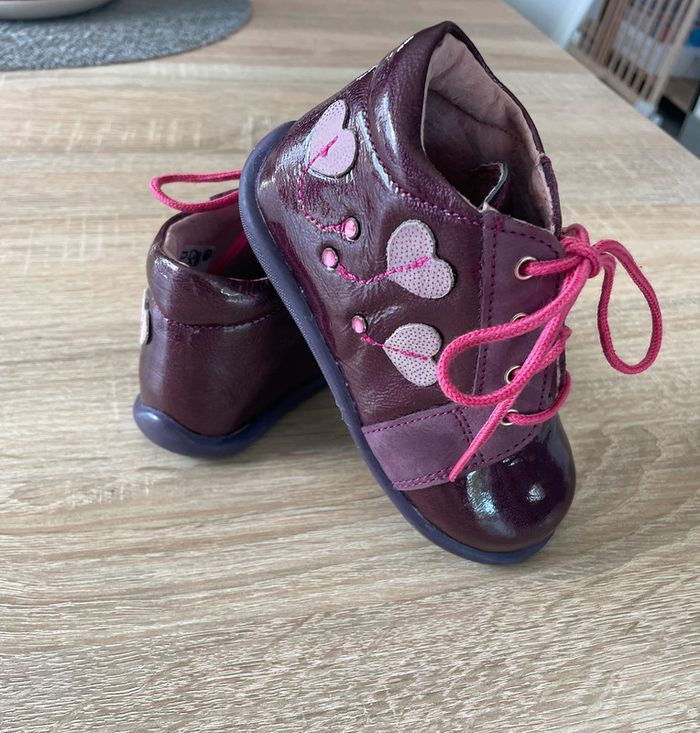 Chaussure bébé fille - Pointure 23