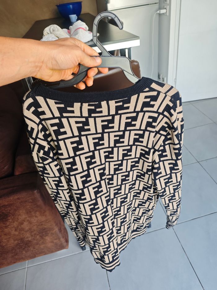 pull fendi - photo numéro 3