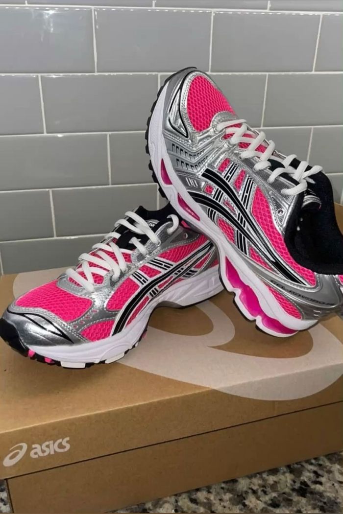 basket asics Kayano rose 42 - photo numéro 2