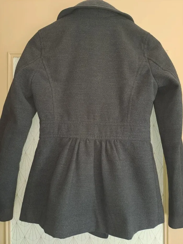 Manteau gris chaud femme comme neuf sexy cintré divided H&m 34 - photo numéro 5