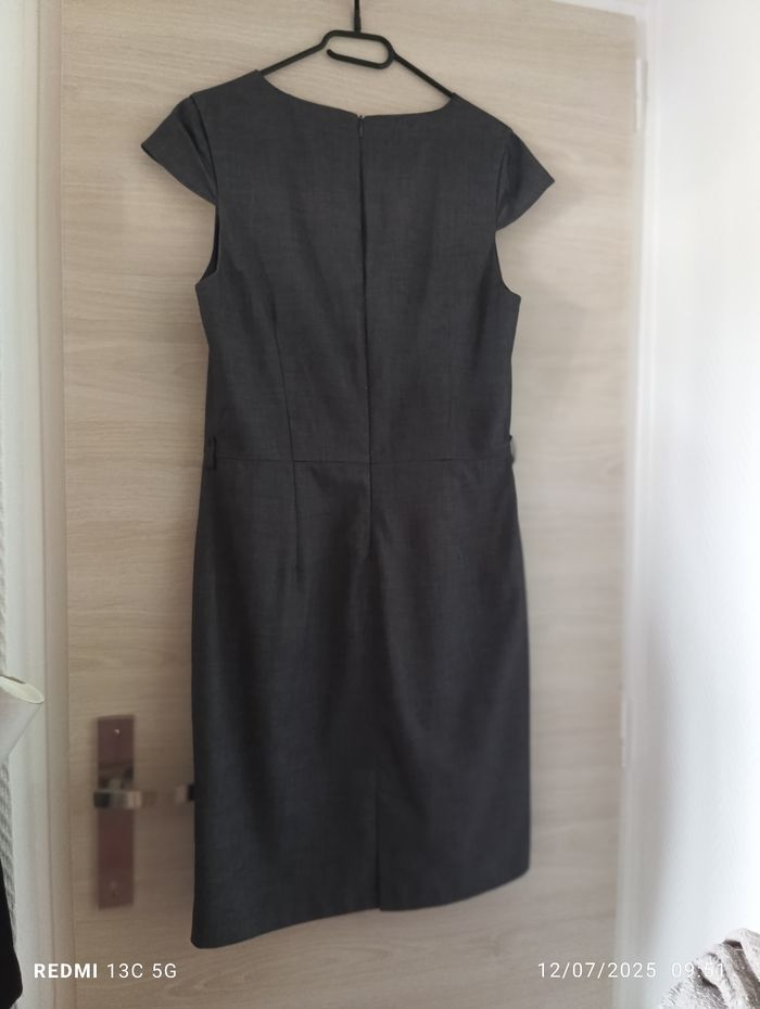 Robe taille 42 - photo numéro 3