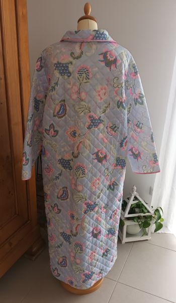 Ancienne robe de chambre matelassée
