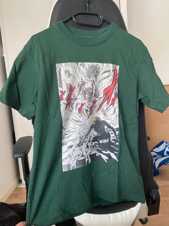 T-shirt Uniqlo x L’Attaque des Titans