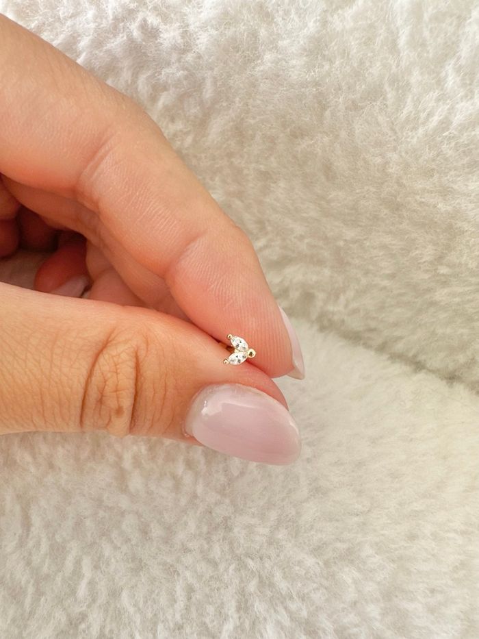 Piercing deux pétales brillants, doré - photo numéro 2