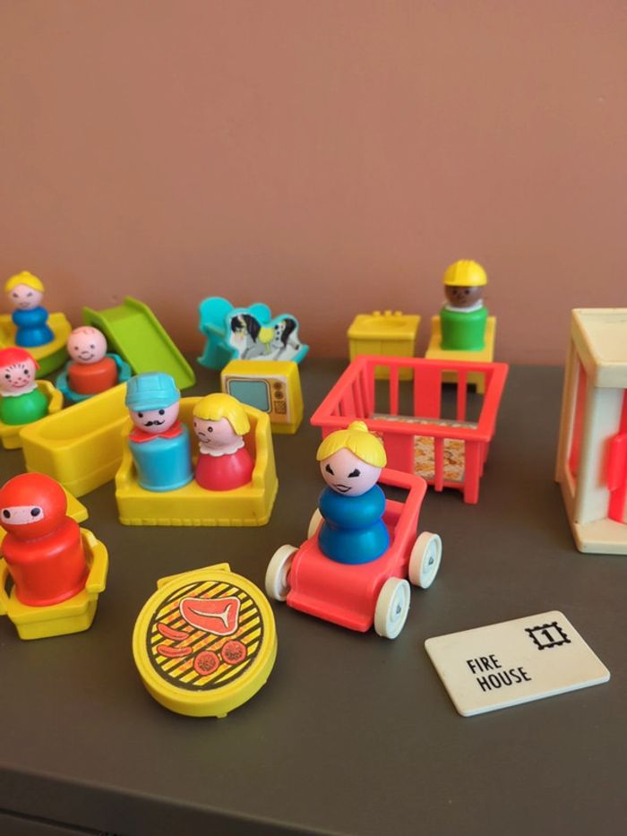 fisher price little people lot - photo numéro 3