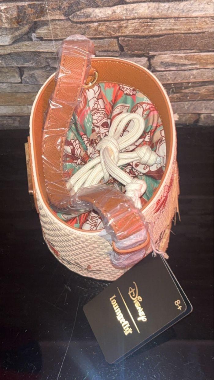 Sac à bandoulière Loungefly Lilo et Stitch Disney - photo numéro 4