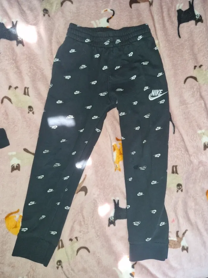 Pantalon jogging • Nike - photo numéro 3
