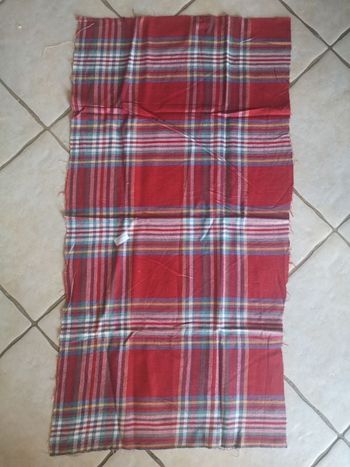 Coupon tissu à carreaux