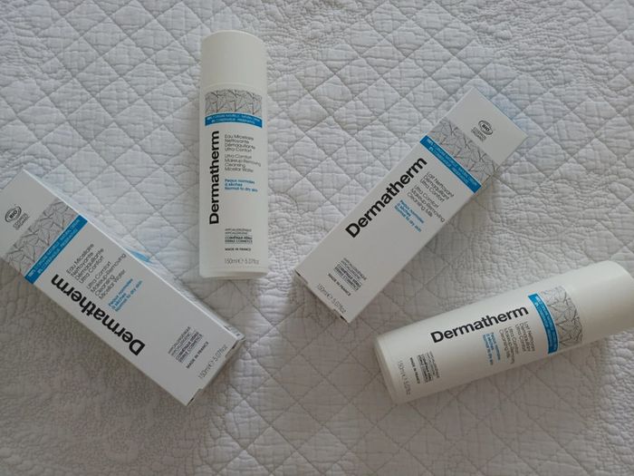 Lot de 2 produits nettoyants visage Dermatherm bio neufs