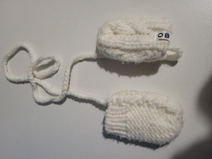 Moufles à lien