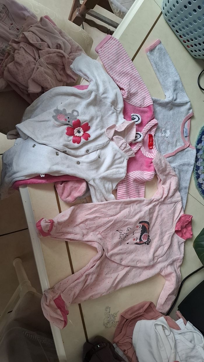 Pijamas 3mois - photo numéro 3