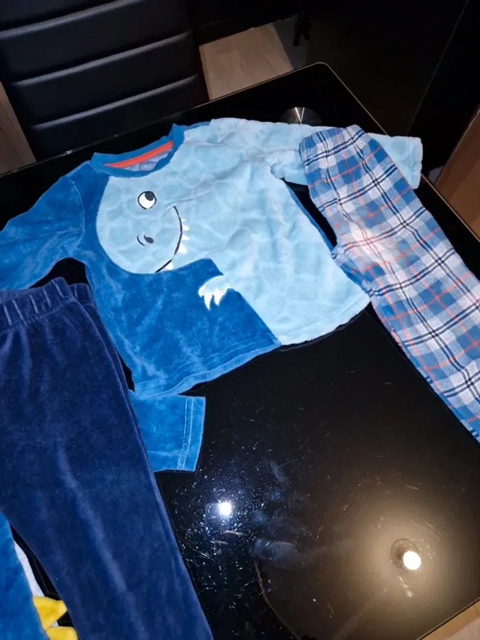 2 pyjamas 2 pièces d'hiver 2 ans - photo numéro 3