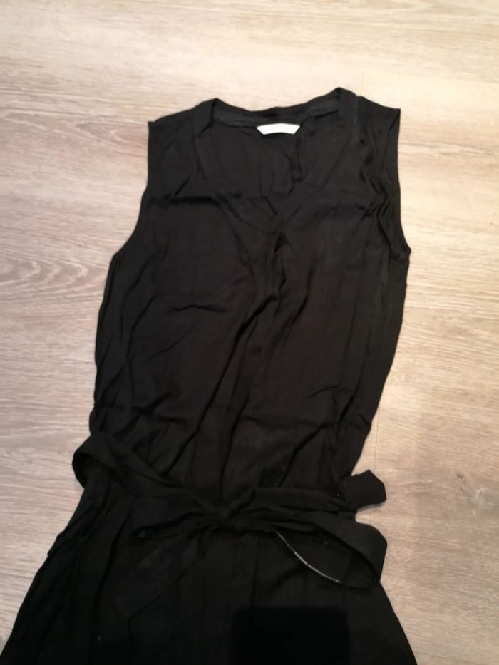 Robe noire - photo numéro 2