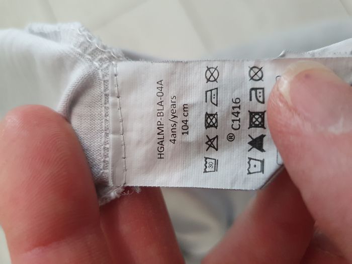 T-shirt 4 ans - photo numéro 2