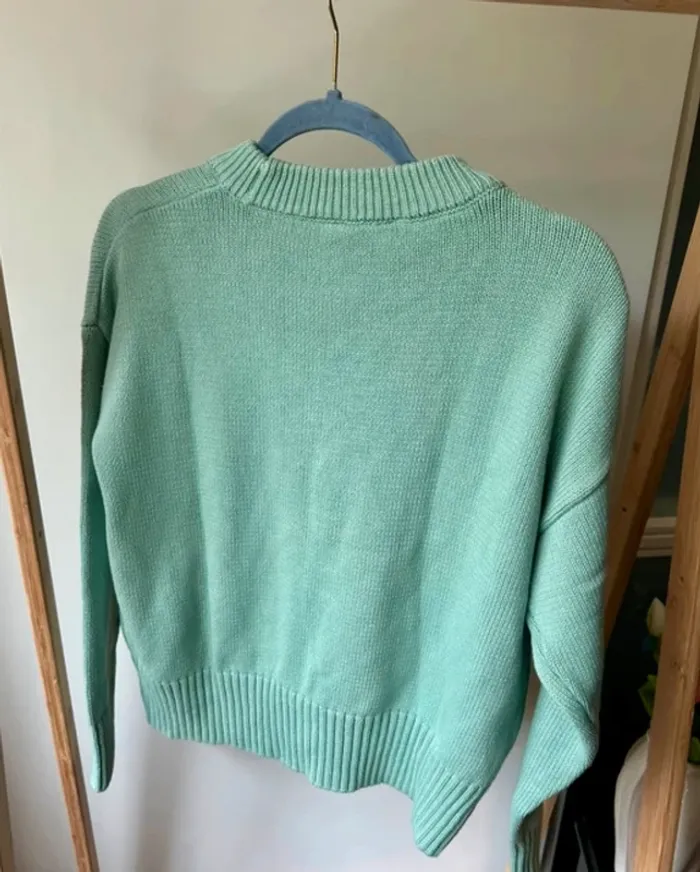Ami Paris pull vert menthe – Logo cœur brodé rouge – Unisexe T.S - photo numéro 6