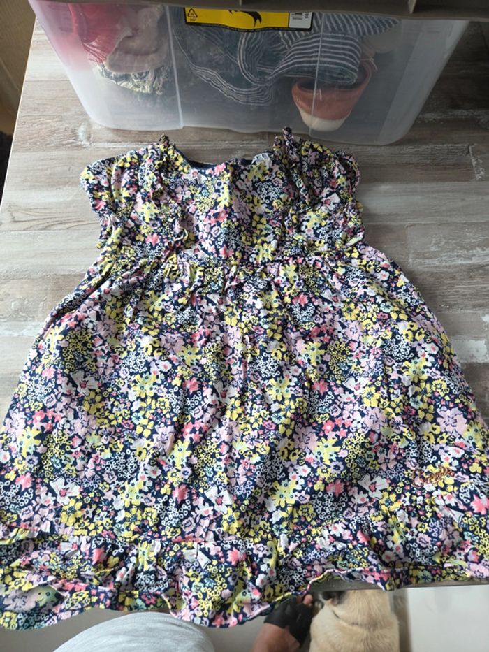 Robe fleuri ete 9 mois