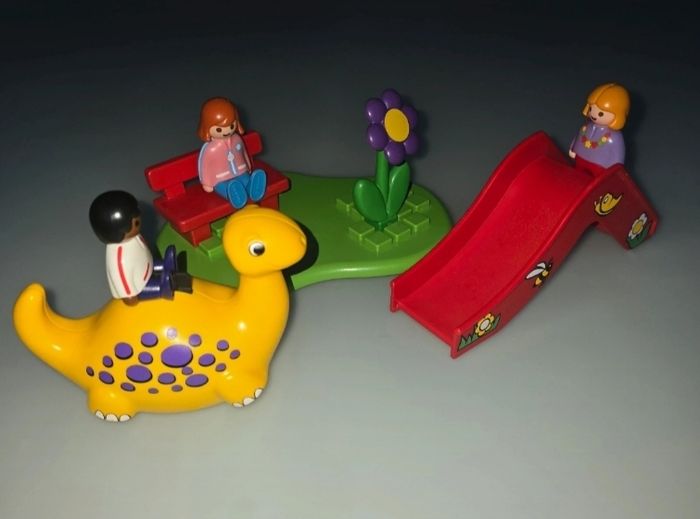 123 playmobil air de jeux 6748 complète