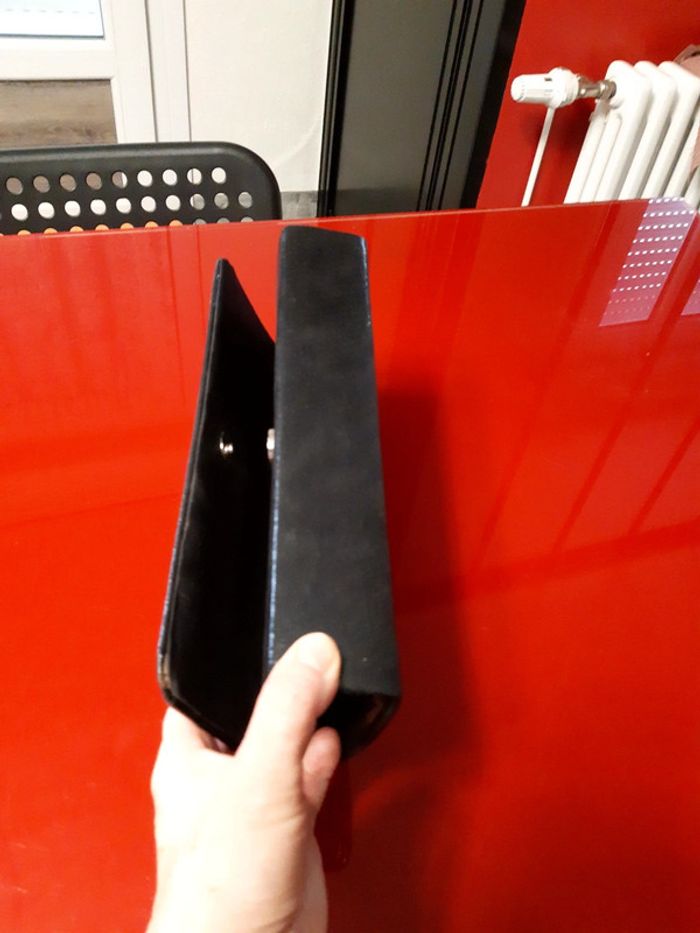 Pochette noire - photo numéro 5