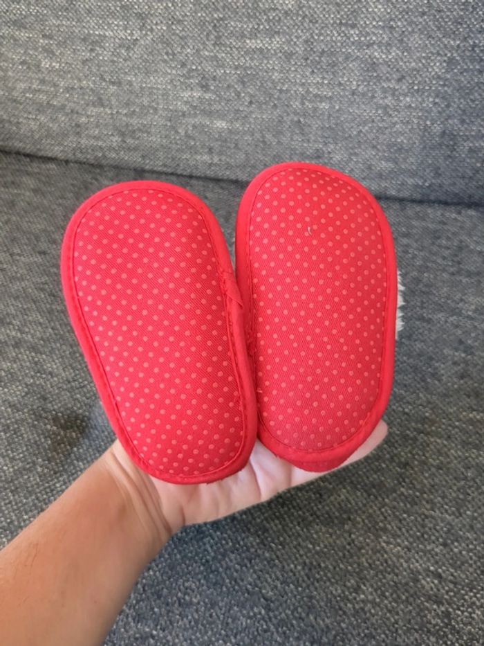 Chaussons de père noël à semelles souples 12 -18 mois - photo numéro 3