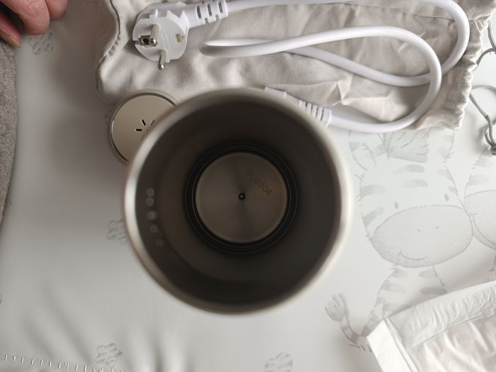 Thermos eau biberon - photo numéro 2