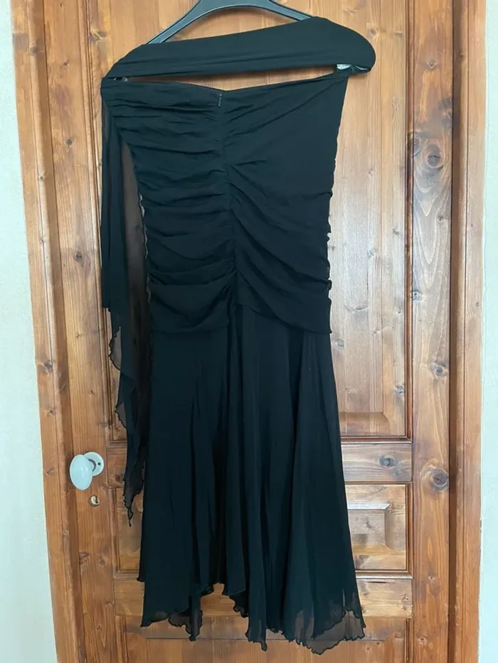 Robe de soirée - photo numéro 2