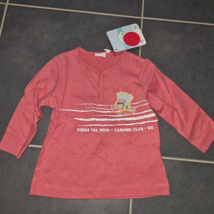 Tee-shirt winnie disney 9 mois