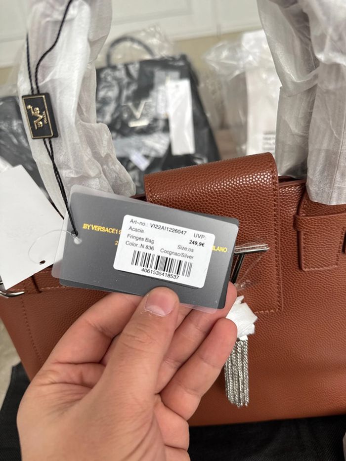 Sac à main Versace - photo numéro 9