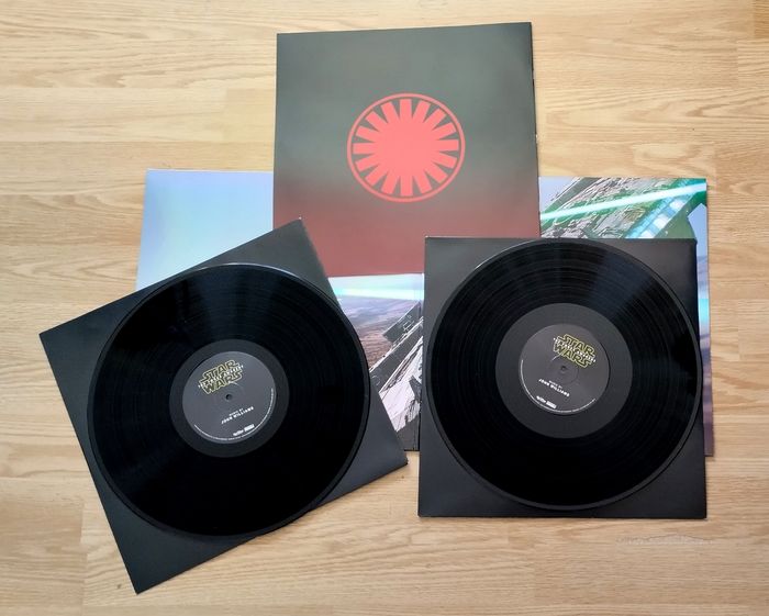 Double album vinyle Star Wars the force awakens - photo numéro 4