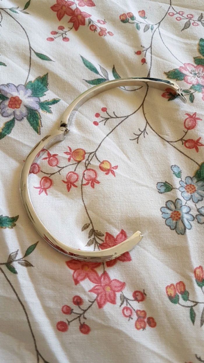 Bracelet rigide strass neuf - photo numéro 3