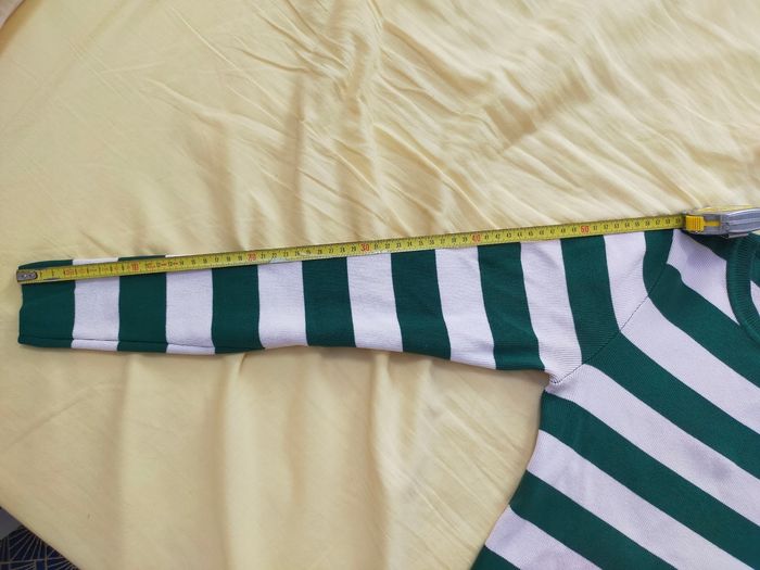 Pull court femme/fille taille S rayé blanc et vert marque ZARA - photo numéro 8