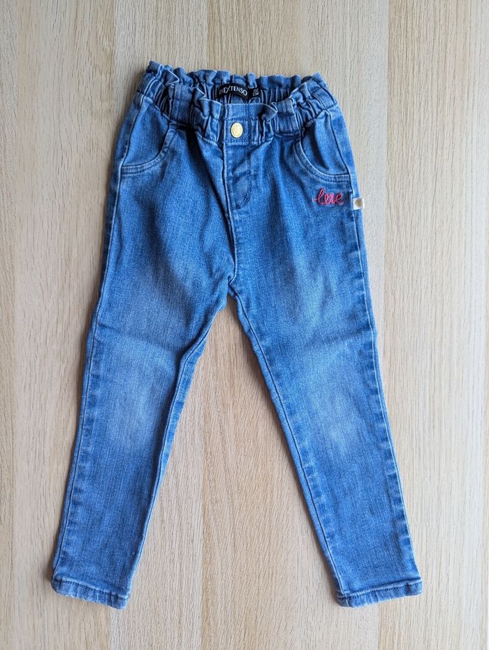Lot jeans 2 ans - photo numéro 9