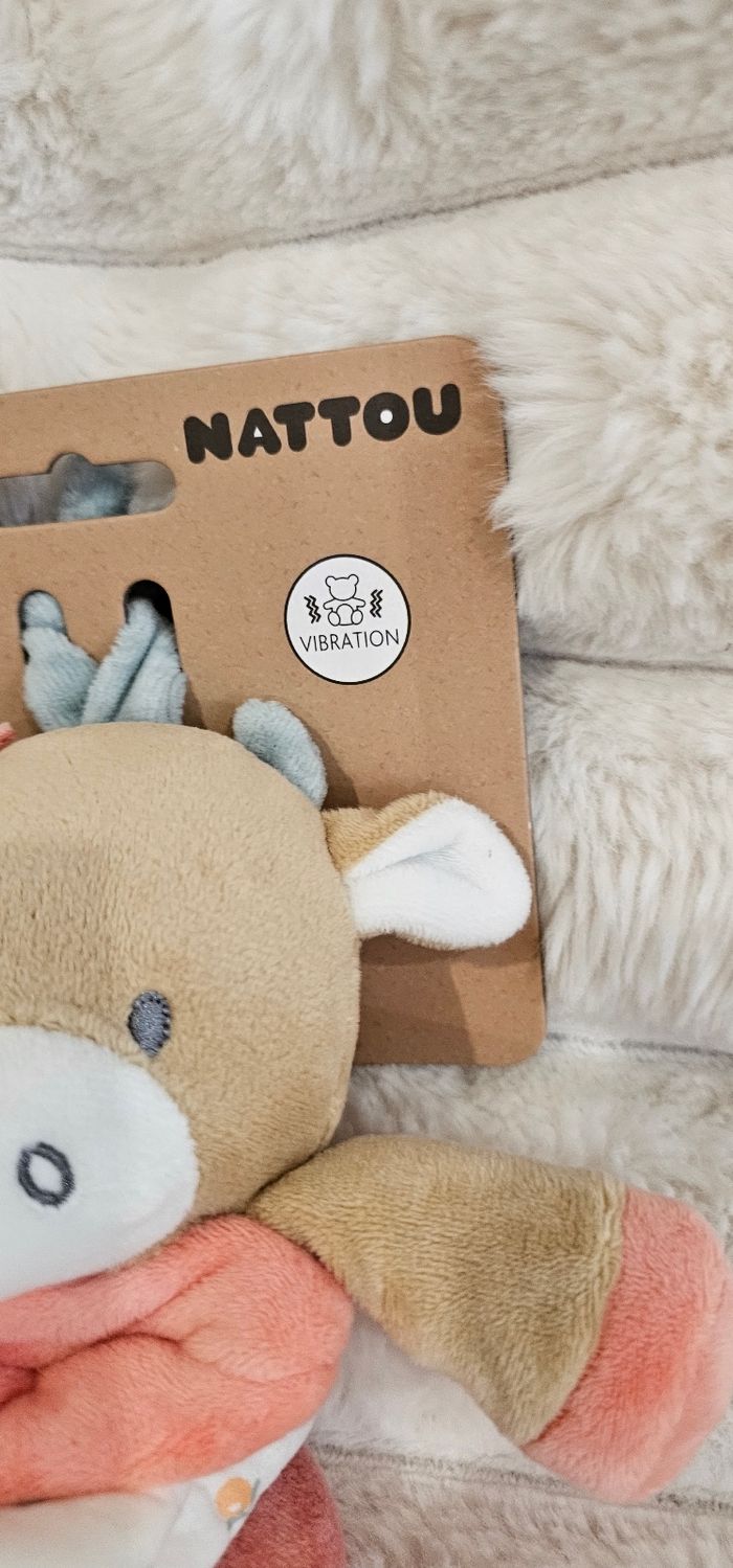 Peluche vibrante Mila la vache Nattou Neuf - photo numéro 4