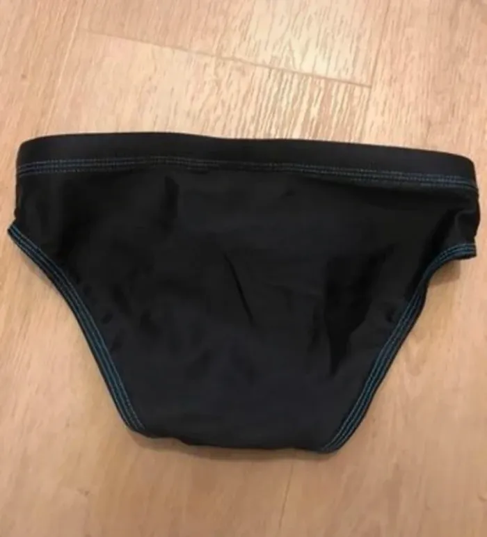 Maillot piscine + bonnet thermique 6 ans garçon - photo numéro 5