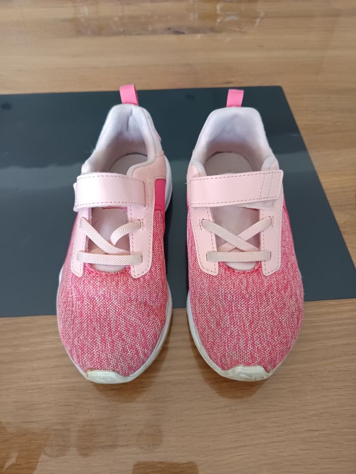 Basket puma fille taille 32 - photo numéro 2
