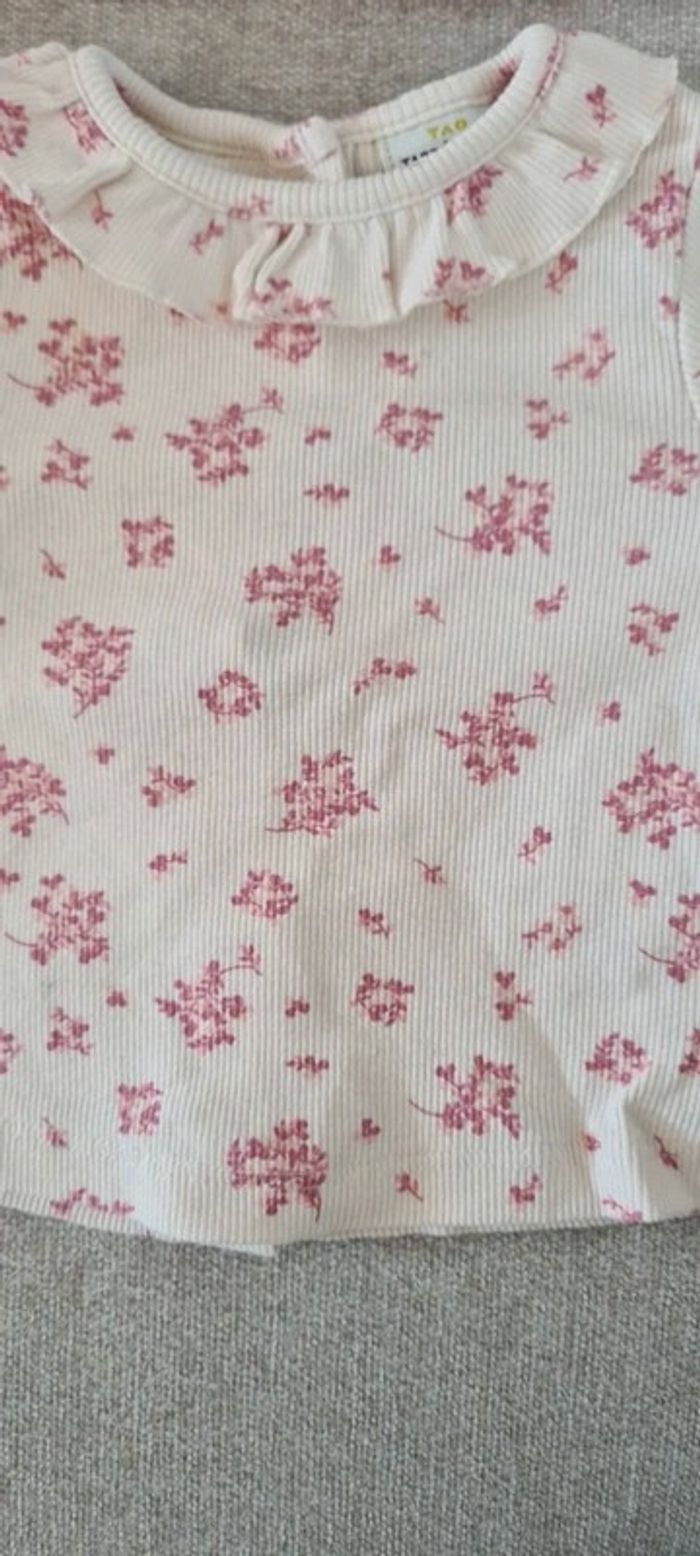 T-shirt côtelé fleurie 3 mois - photo numéro 5