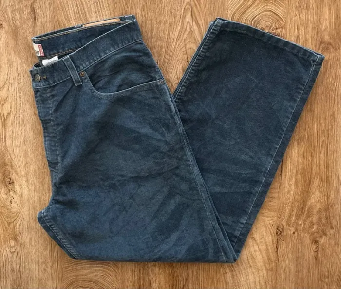 Jean/pantalon "velours" bleu Levi's 559, homme, taille : W 38 L 30 (48 taille française) - photo numéro 5