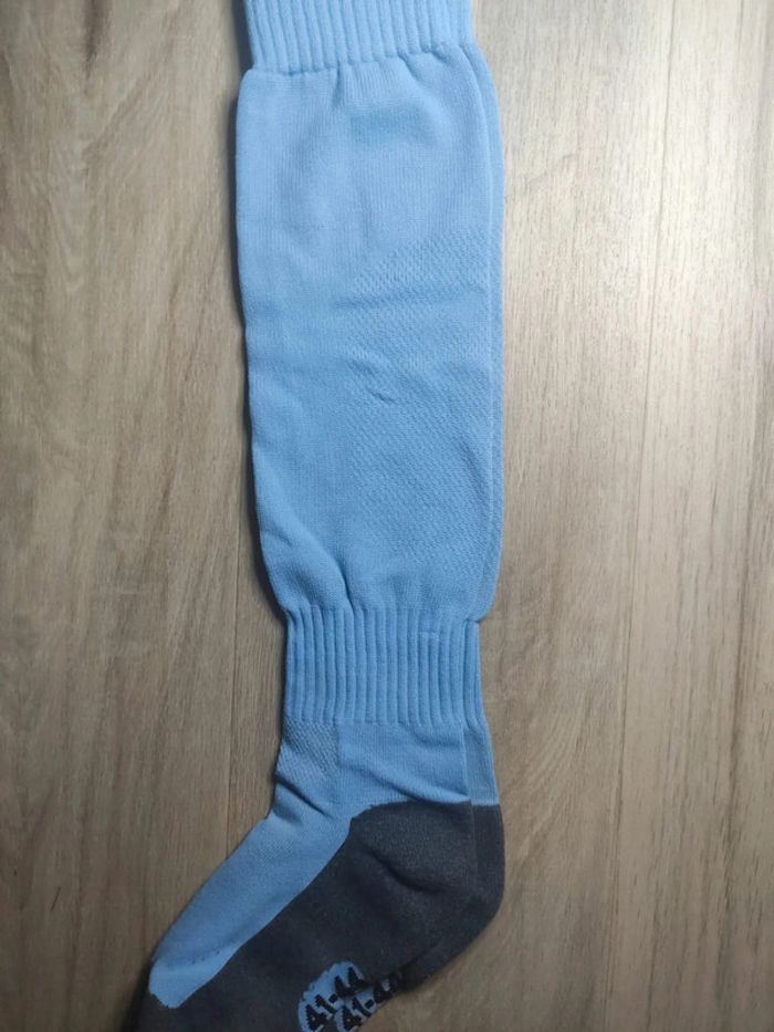 Uhlsport chaussettes de foot 41 44 - photo numéro 4