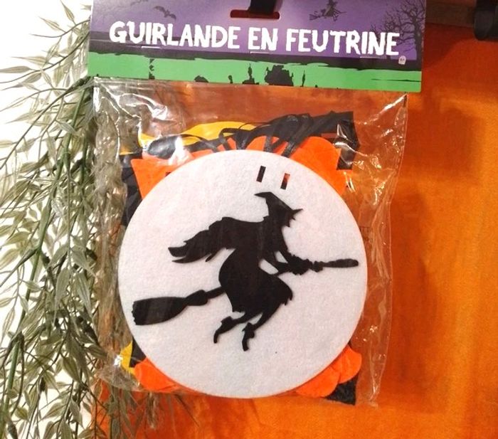 guirlande de 3 mètres - " Happy Halloween " neuve sous blister - photo numéro 2