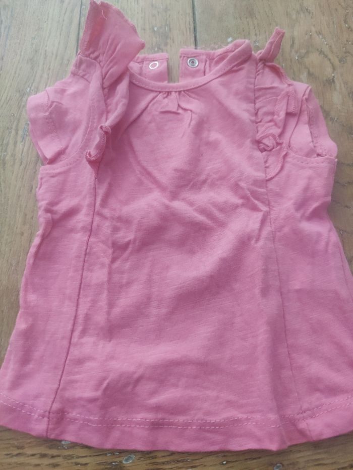 Lot 3 t shirts 3 mois - photo numéro 3